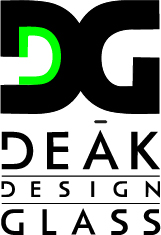 Deák Zsuzsanna üvegművész