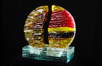 Deák Zsuzsanna üvegművész