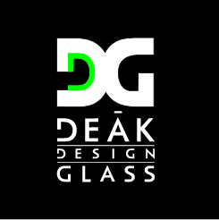 Deák Zsuzsanna üvegművész